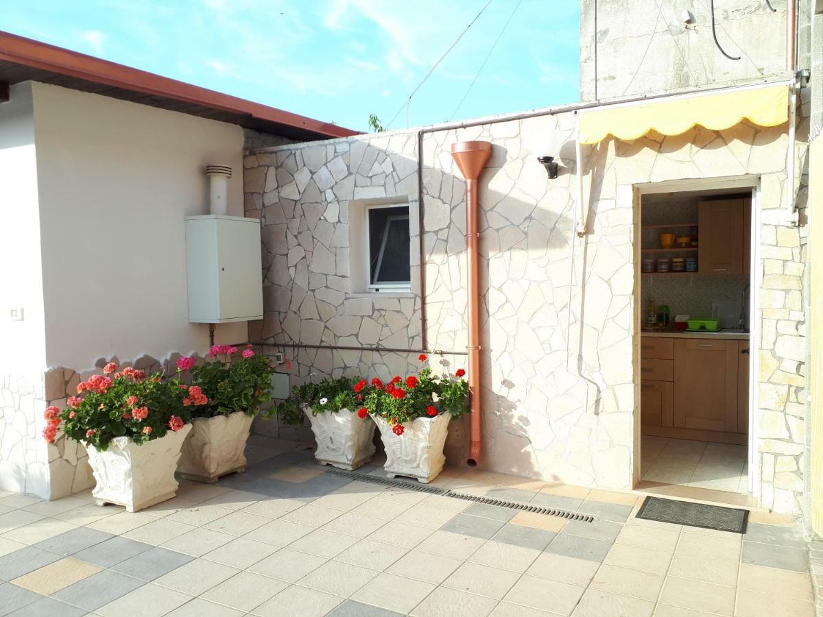 Oltremare Hotel Vignacastrisi Exterior foto